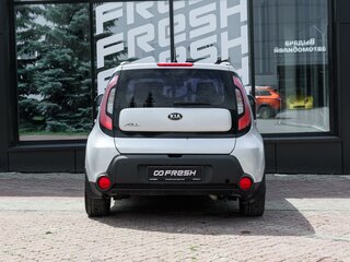 2014 Kia Soul II, серебристый, 700000 рублей, вид 4