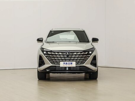2026 Changan UNI-Z, серый, 2350000 рублей, вид 2