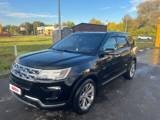 2019 Ford Explorer V Рестайлинг 2, чёрный, 2800000 рублей, вид 1
