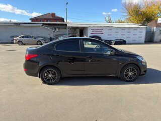 2011 Hyundai Solaris I, чёрный, 750000 рублей, вид 4