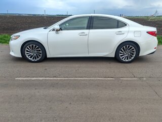 2014 Lexus ES 250 VI, белый, 2500000 рублей, вид 3