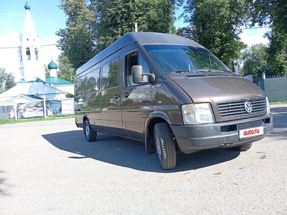 2005 Volkswagen LT, коричневый, 910000 рублей - вид 3