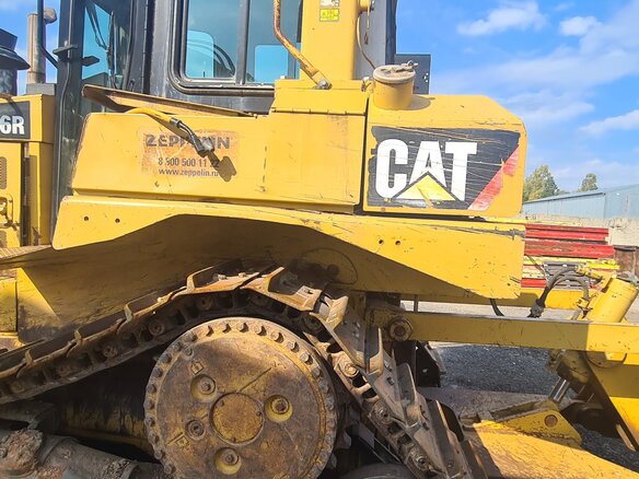 2012 Caterpillar D6, жёлтый, 11000000 рублей - вид 1
