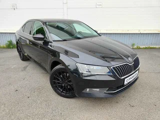 2016 Skoda Superb III, чёрный, 1635000 рублей, вид 4