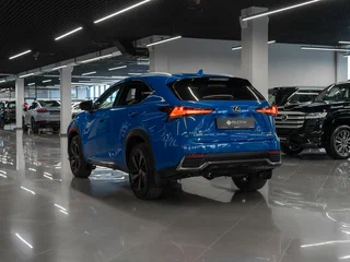 2020 Lexus NX 200 I Рестайлинг, синий, 3720000 рублей, вид 5