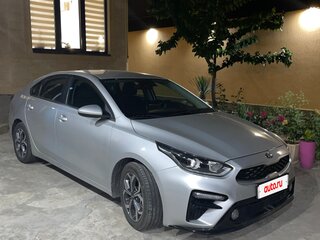 2019 Kia Forte III, серебристый, 1600000 рублей, вид 2