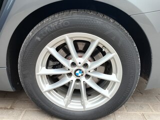 2018 BMW 5 серии 520d VII (G30/G31/G38), серый, 2450000 рублей, вид 5