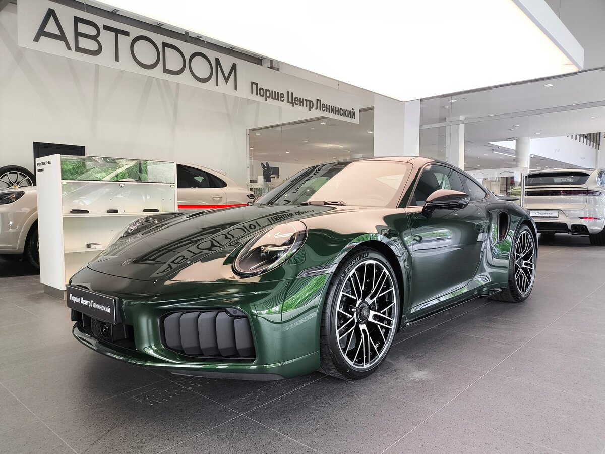 Открыть фотографии: Porsche 911 VIII (992) Рестайлинг