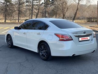 2014 Nissan Altima V (L33), белый, 700000 рублей, вид 4