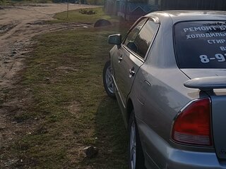 2001 Mitsubishi Diamante II, серый, 360000 рублей, вид 4