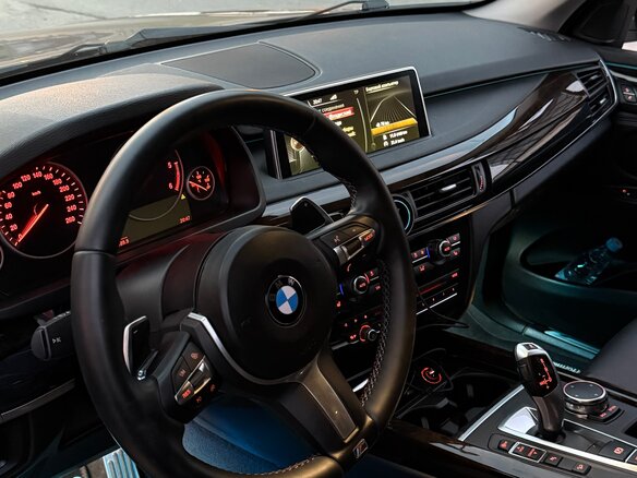 2016 BMW X5 30d III (F15), чёрный, 3150000 рублей - вид 21