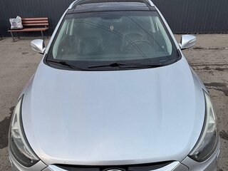 2014 Hyundai ix35 I Рестайлинг, серебристый, 1700000 рублей, вид 3