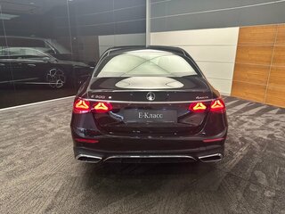 2024 Mercedes-Benz E-Класс 300 VI (W214, S214), чёрный, 10990000 рублей, вид 4