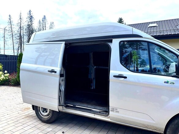 2024 Ford Transit Custom, серебристый, 3690000 рублей - вид 2