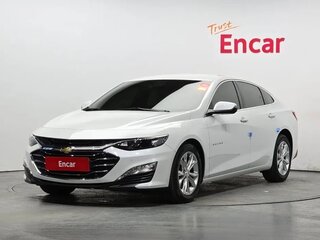 2021 Chevrolet Malibu IX Рестайлинг, белый, 1630000 рублей, вид 1