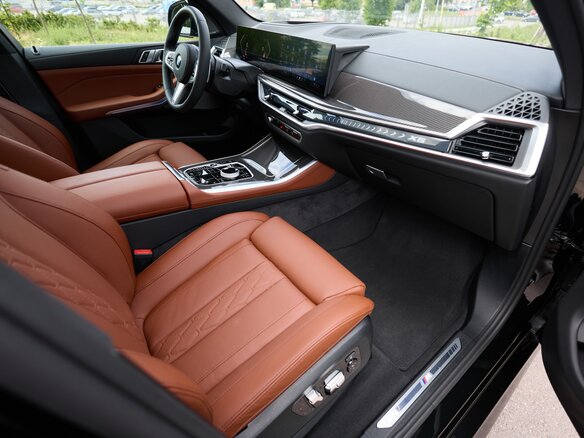 2025 BMW X5 40i IV (G05/G18) Рестайлинг, чёрный, 13490000 рублей - вид 18