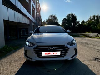 2018 Hyundai Elantra VI (AD) Рестайлинг, белый, 1480000 рублей, вид 2