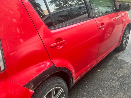 2005 Toyota Passo I (C10), красный, 350000 рублей, вид 5