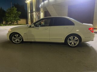 2010 Mercedes-Benz C-Класс 200 III (W204), белый, 860000 рублей, вид 3