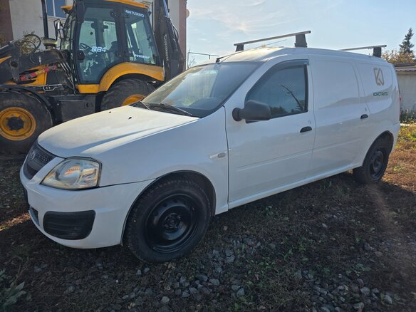 2015 Lada (ВАЗ) Largus I, белый, 330000 рублей - вид 2