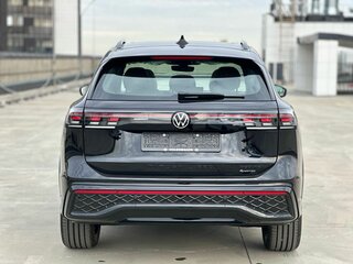 2026 Volkswagen Tiguan L Pro III (China Market), чёрный, 4950000 рублей, вид 4