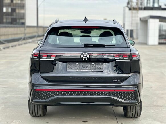 2026 Volkswagen Tiguan L Pro III (China Market), чёрный, 4950000 рублей - вид 3