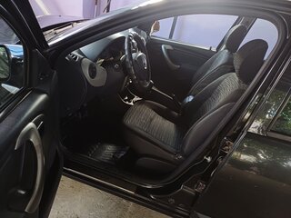 2010 Renault Sandero I, чёрный, 400000 рублей, вид 4