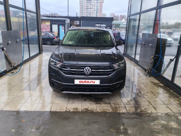 2020 Volkswagen Tayron I, серый, 3250000 рублей