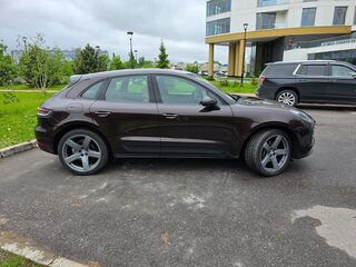 2020 Porsche Macan I Рестайлинг, коричневый, 5400000 рублей, вид 2