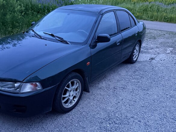 1996 Mitsubishi Lancer VII, зелёный, 170000 рублей