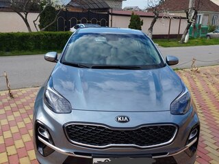 2020 Kia Sportage IV Рестайлинг, серебристый, 2450000 рублей, вид 2