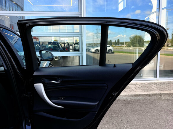 2017 BMW 1 серии 118i II (F20/F21) Рестайлинг, чёрный - вид 16