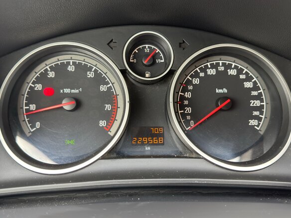 2010 Opel Astra GTC H Рестайлинг, чёрный, 590000 рублей - вид 16