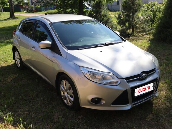 2014 Ford Focus III, серебристый, 625000 рублей - вид 2