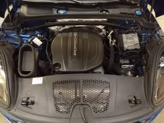 2021 Porsche Macan I Рестайлинг, синий, 7300000 рублей, вид 5