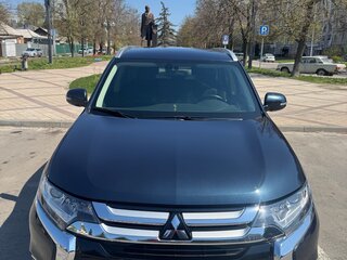 2017 Mitsubishi Outlander III Рестайлинг 2, синий, 2250000 рублей, вид 5