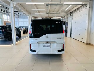 2021 Honda Stepwgn Spada V Рестайлинг, белый, 2229000 рублей, вид 5