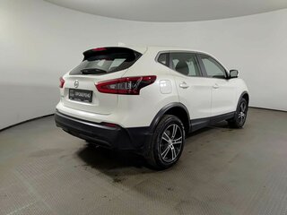 2019 Nissan Qashqai II Рестайлинг, белый, 2080000 рублей, вид 5