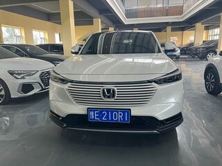 2023 Honda Vezel II, белый, 1480000 рублей, вид 2