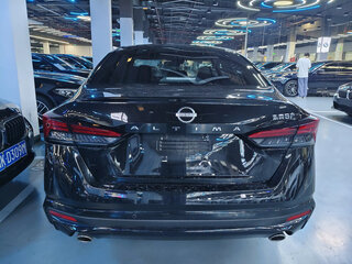 2025 Nissan Altima VI (L34) Рестайлинг, чёрный, 2400100 рублей, вид 4