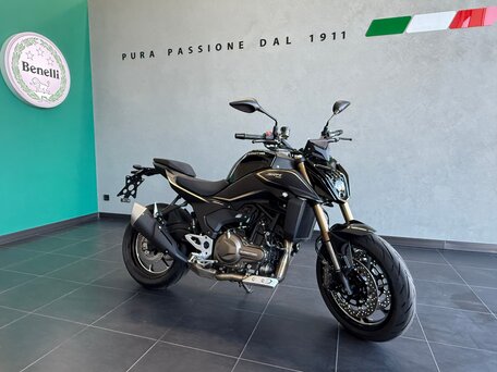 2026 QJMotor SRK 550, чёрный, 569000 рублей, вид 5