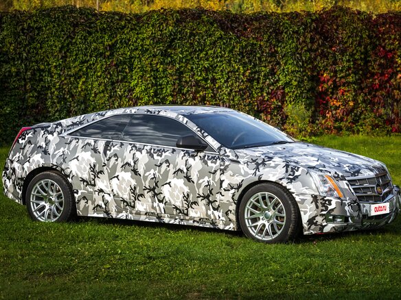 2011 Cadillac CTS II, серый, 1500000 рублей - вид 4