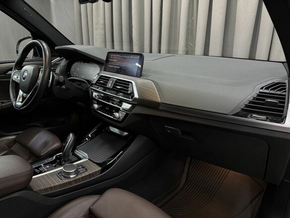 2019 BMW X3 30i xDrive III (G01), белый, 3749900 рублей - вид 19