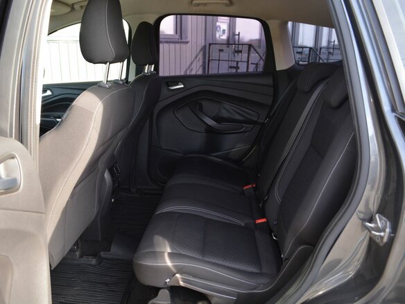 2017 Ford Kuga II Рестайлинг, серый, 1549888 рублей - вид 12