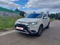 2016 Mitsubishi Outlander III Рестайлинг 2, белый, 1900000 рублей - вид 1