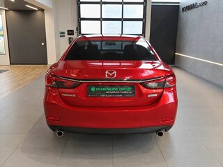 2017 Mazda 6 III (GJ) Рестайлинг, красный, 1619000 рублей, вид 5