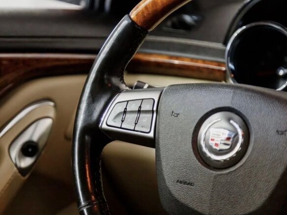 2011 Cadillac CTS II, серый, 1500000 рублей - вид 9