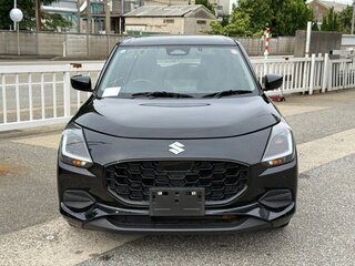 2024 Suzuki Swift VI, чёрный, 891008 рублей, вид 2