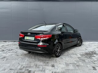 2016 Kia Rio III Рестайлинг, чёрный, 1145000 рублей, вид 2