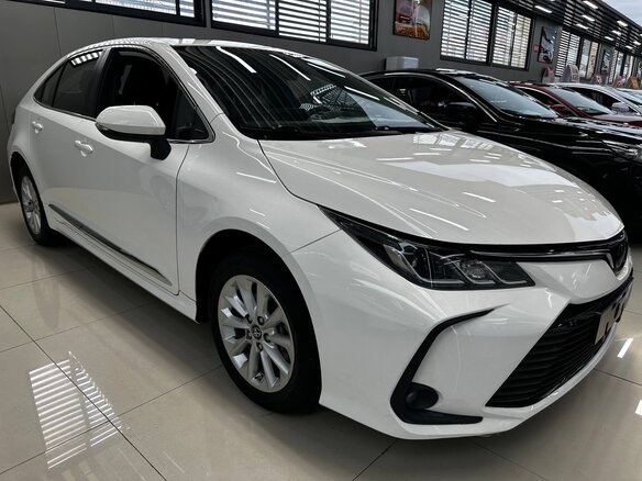 2022 Toyota Corolla XII (E210), белый